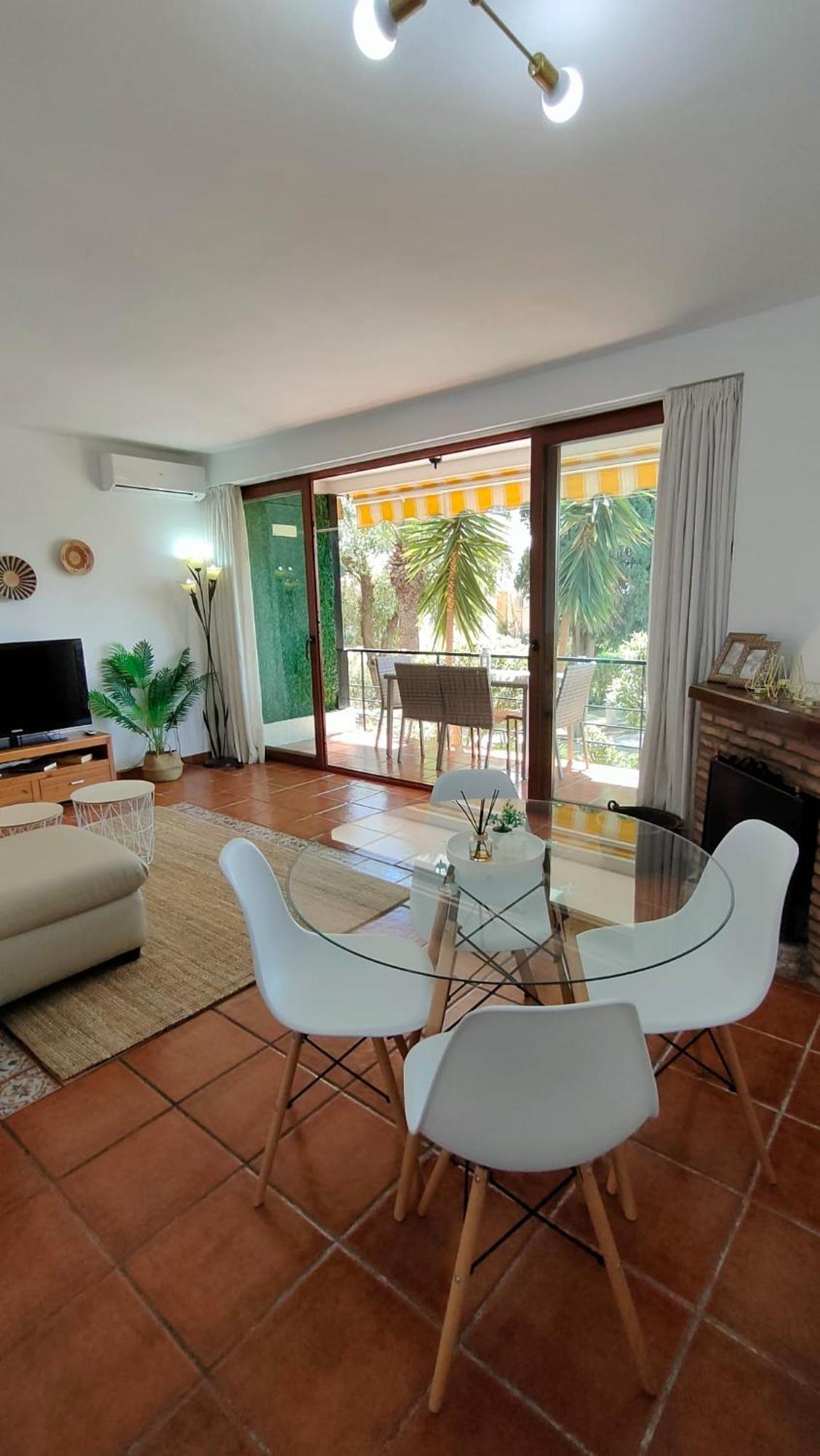 Apartamento M&H Torremolinos Habitación foto